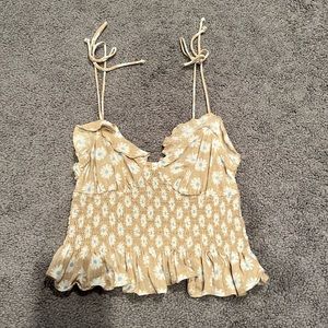 Light brown/beige floral crop top